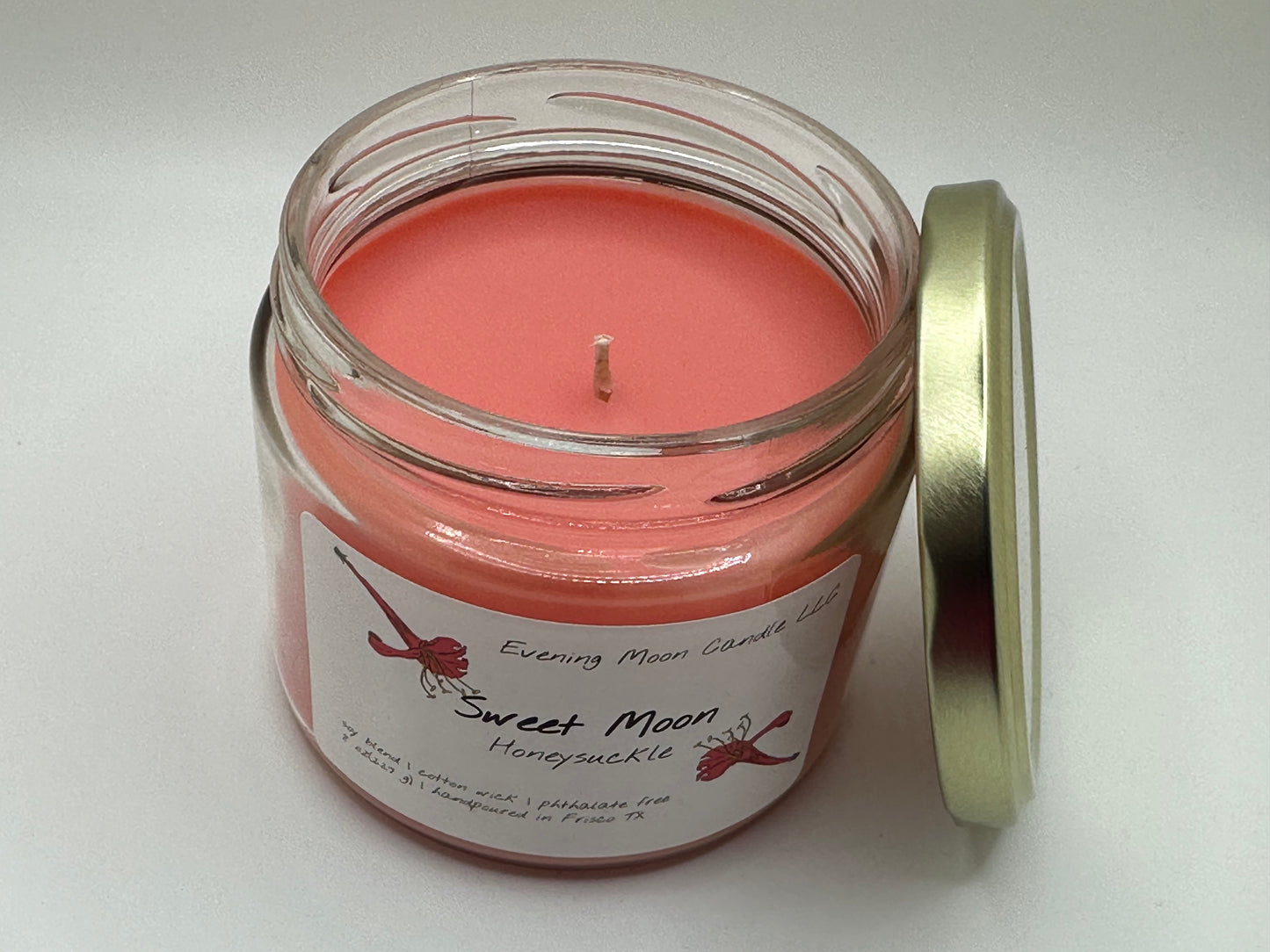 Sweet Moon Honeysuckle Candle | Cozy & Floral Touch