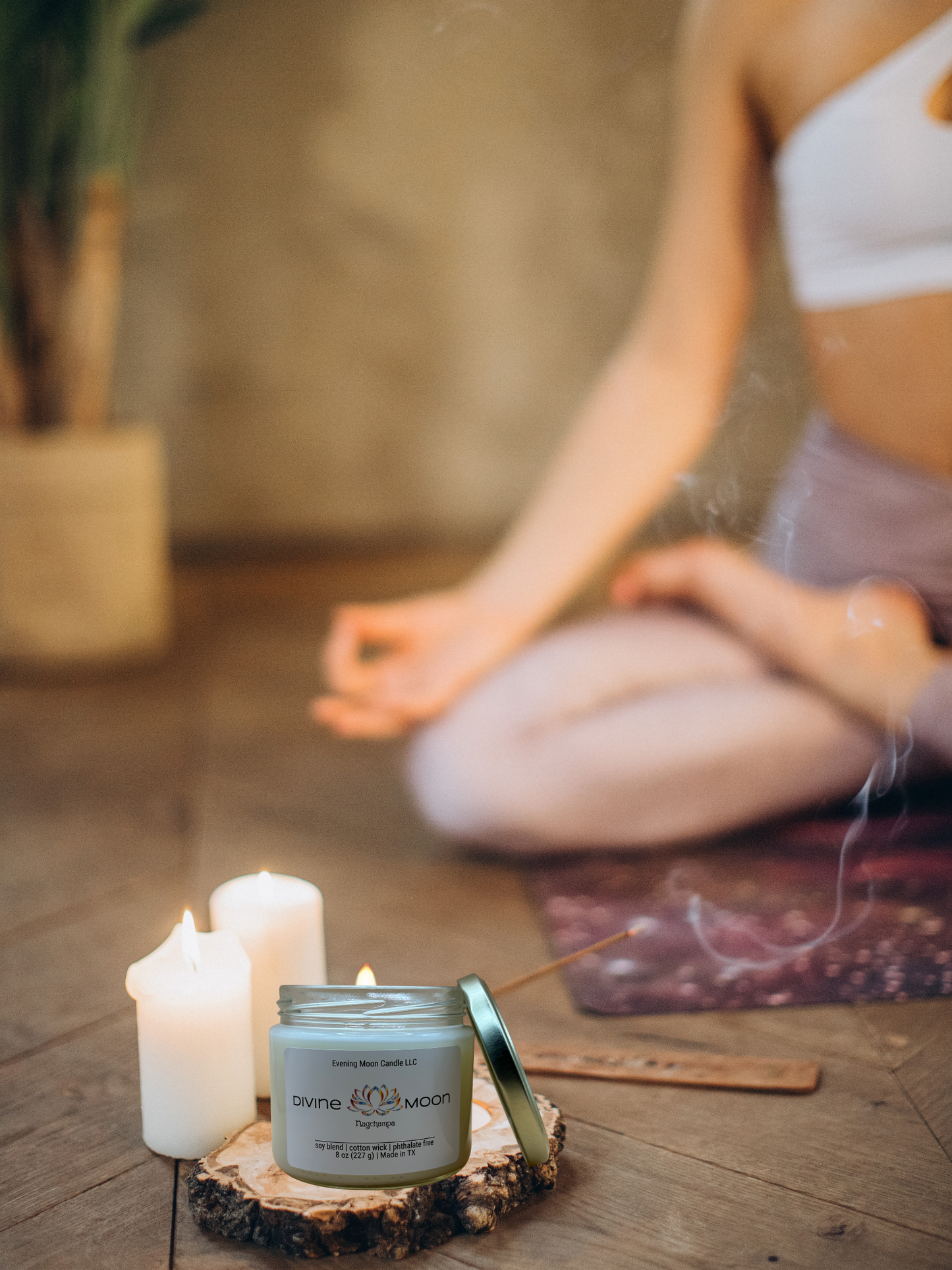 Nag Champa Scented Candle Divine Moon | Aromatic Soy Candle for Relaxation and Meditation