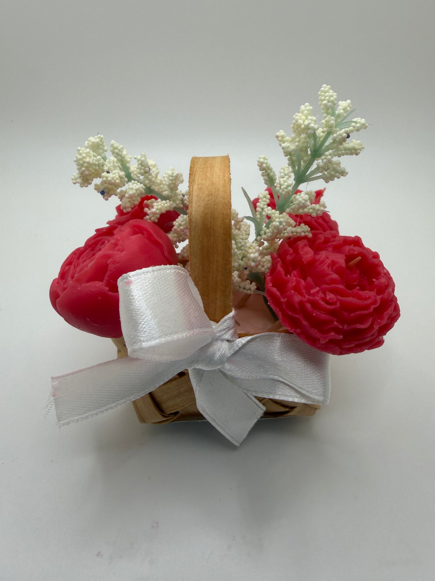 Rose Mold Wax Melts - Set of 5 in Mini Basket with Decorative Artificial Flower
